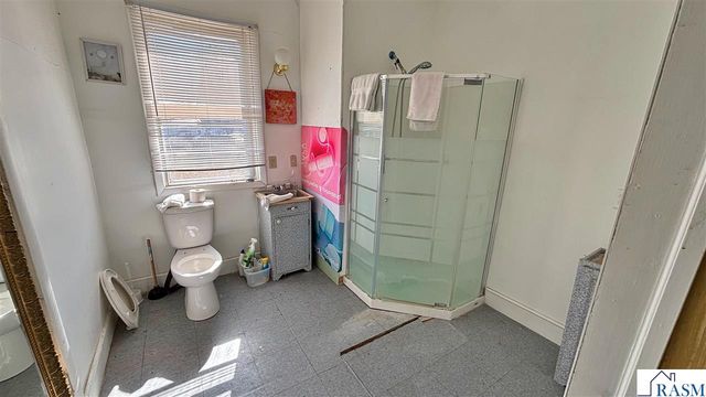 12 E Main Street, Madelia, MN 56062