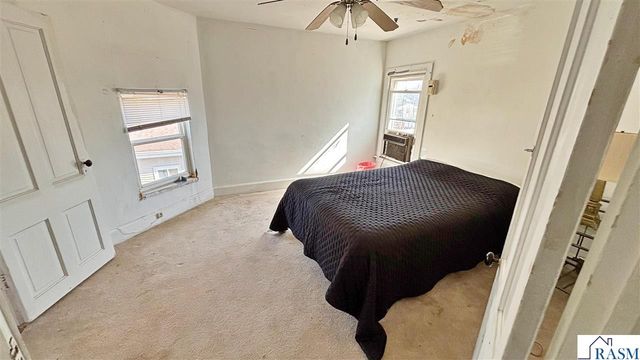 12 E Main Street, Madelia, MN 56062