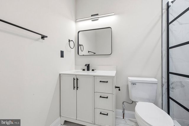 1004 COLONIAL AVE, Alexandria, VA 22314