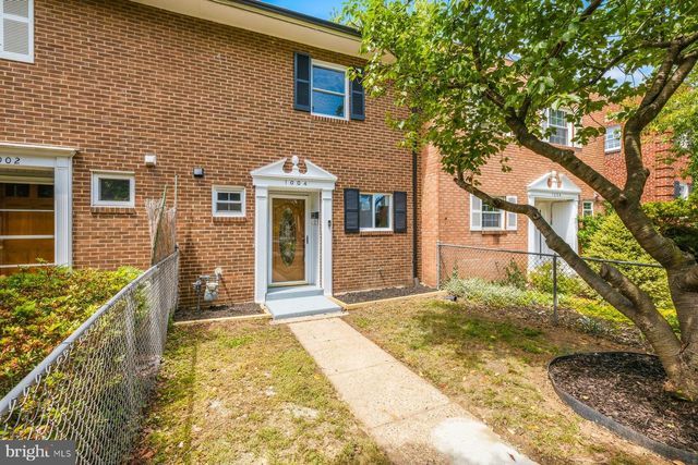 1004 COLONIAL AVE, Alexandria, VA 22314