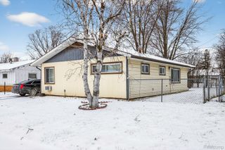 2835 Kensington Drive, Saginaw, MI 48601
