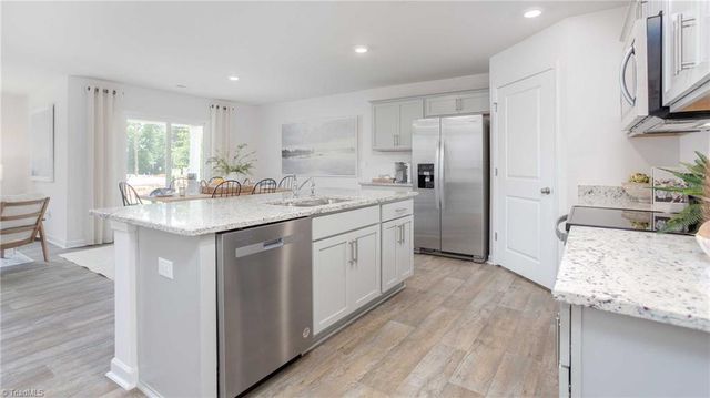 155 New Aspen Way, Linwood, NC 27299