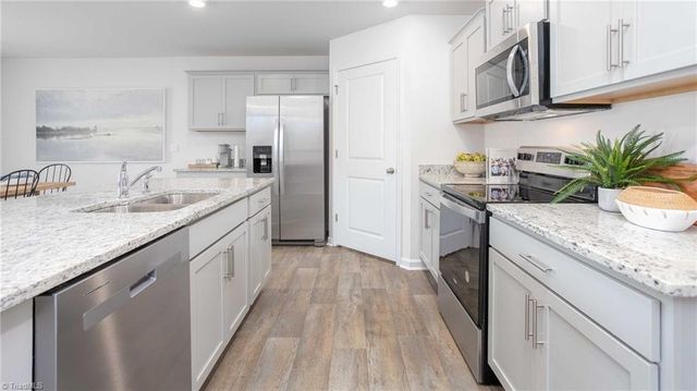 155 New Aspen Way, Linwood, NC 27299