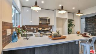 128 N BURLINGTON Avenue, Los Angeles, CA 90026