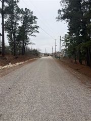 105 Waialua CT, Bastrop, TX 78602