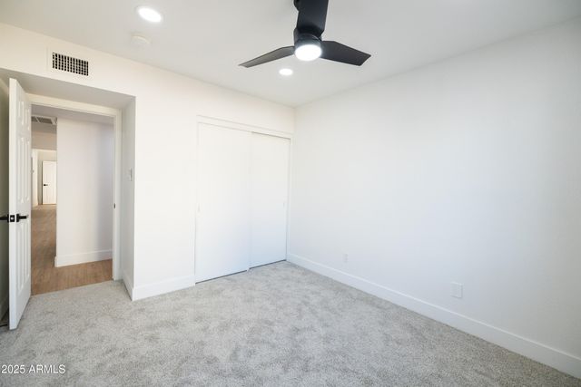 4415 W CAROL Avenue, Glendale, AZ 85302