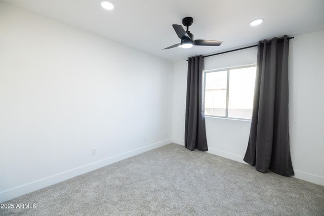 4415 W CAROL Avenue, Glendale, AZ 85302