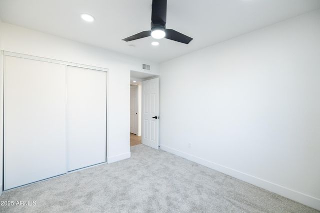 4415 W CAROL Avenue, Glendale, AZ 85302