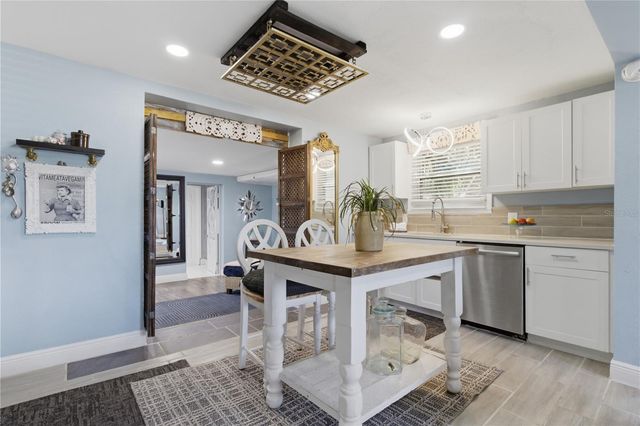 4831 FAIRFIELD AVENUE S, St Petersburg, FL 33711