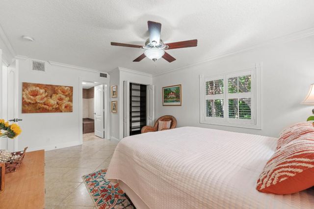 602 N Atlantic Drive, Lantana, FL 33460