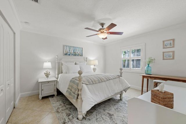 602 N Atlantic Drive, Lantana, FL 33460