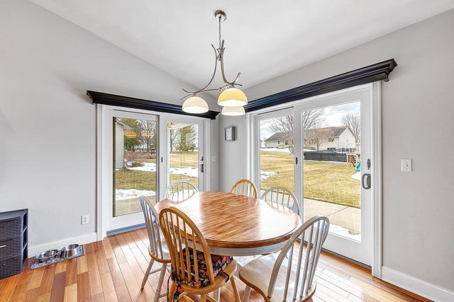 544 NICOLE LANE, Wrightstown, WI 54180