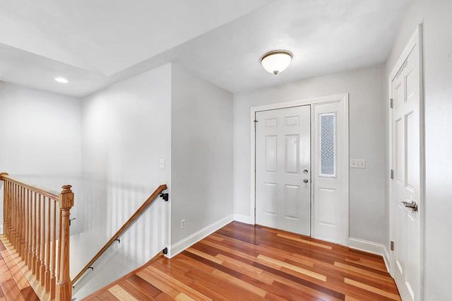 544 NICOLE LANE, Wrightstown, WI 54180