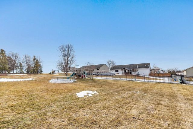 544 NICOLE LANE, Wrightstown, WI 54180