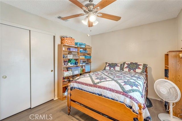 11870 9th, Hesperia, CA 92345