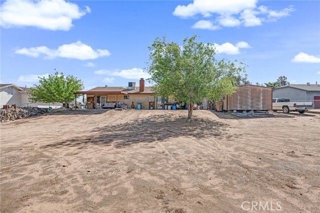 11870 9th, Hesperia, CA 92345