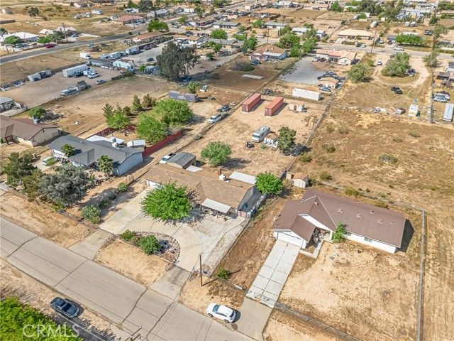 11870 9th, Hesperia, CA 92345