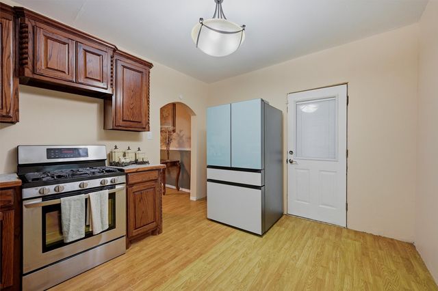 814 S Maxey Street, Sherman, TX 75090