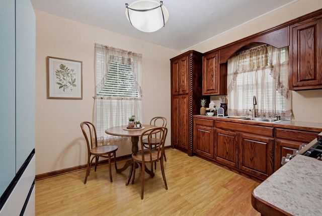 814 S Maxey Street, Sherman, TX 75090