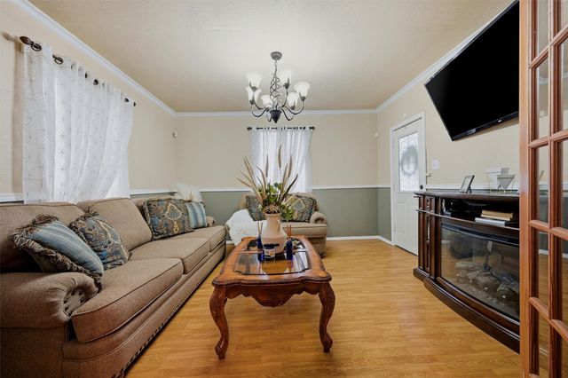 814 S Maxey Street, Sherman, TX 75090