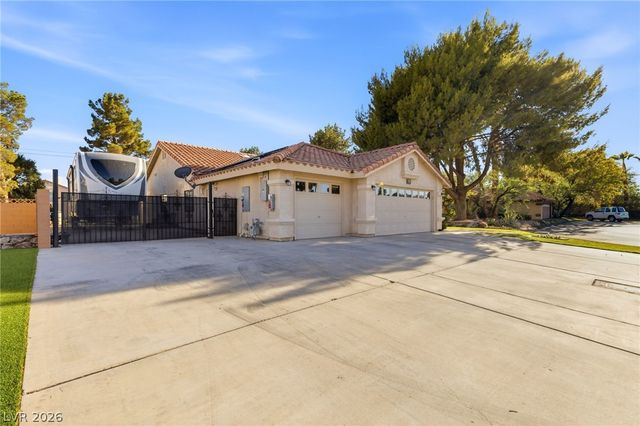 1551 Managua Drive, Las Vegas, NV 89123