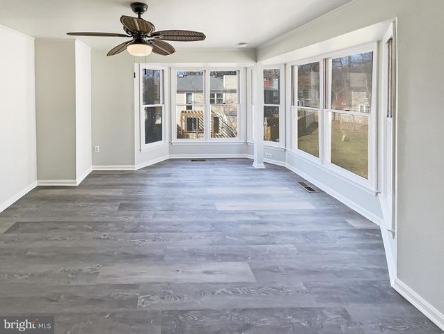 11184 SILENTWOOD LN, Reston, VA 20191