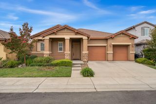 5885 Dulwich Way, Sacramento, CA 95835