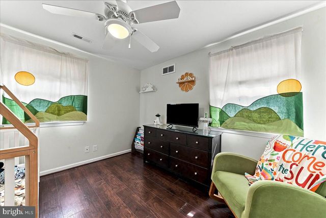 2602 DARBY DR, Wilmington, DE 19808