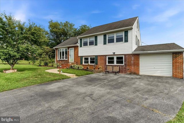2602 DARBY DR, Wilmington, DE 19808