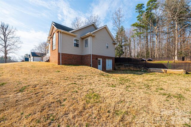 8839 Shepherd Court, Connelly Springs, NC 28612