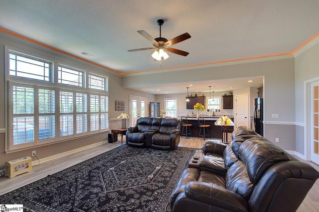 134 Long Branch Road, Chesnee, SC 29323