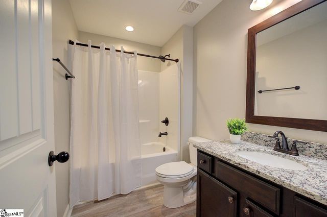 134 Long Branch Road, Chesnee, SC 29323