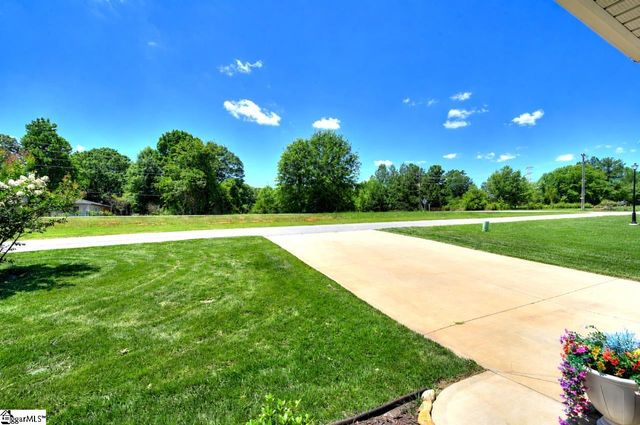 134 Long Branch Road, Chesnee, SC 29323