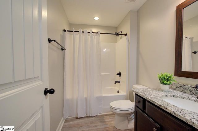 134 Long Branch Road, Chesnee, SC 29323