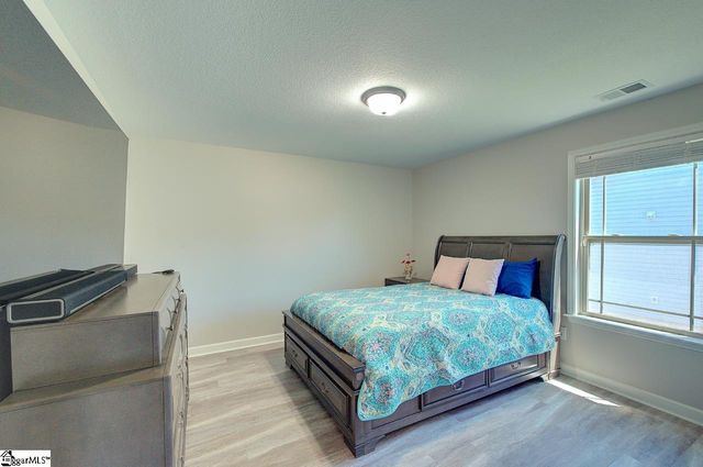 134 Long Branch Road, Chesnee, SC 29323