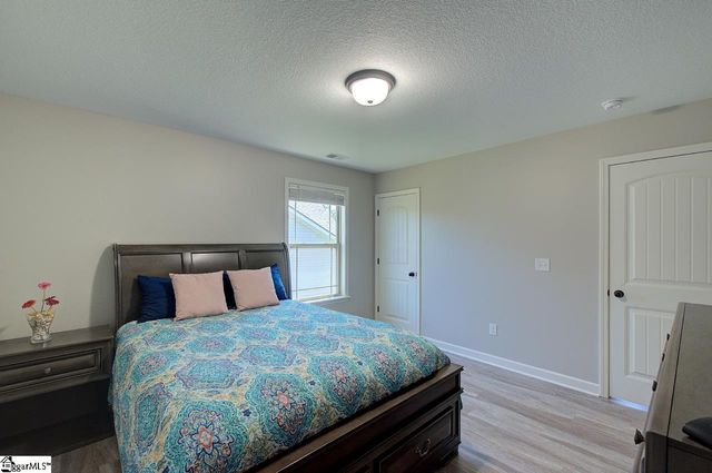 134 Long Branch Road, Chesnee, SC 29323