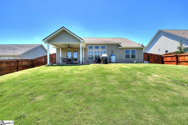 134 Long Branch Road, Chesnee, SC 29323