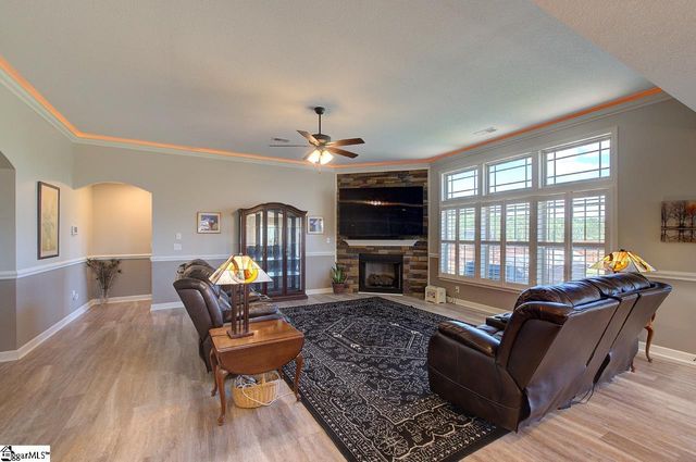134 Long Branch Road, Chesnee, SC 29323