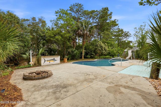 5102 Avine Court, Wilmington, NC 28409