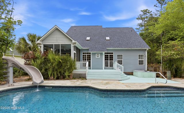 5102 Avine Court, Wilmington, NC 28409