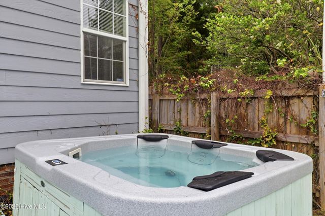 5102 Avine Court, Wilmington, NC 28409