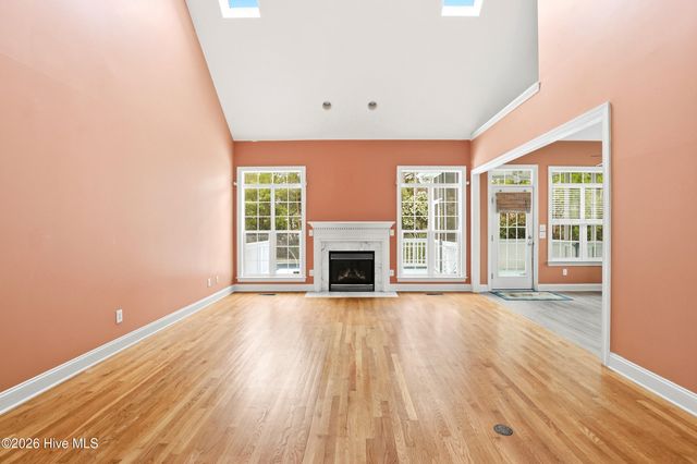 5102 Avine Court, Wilmington, NC 28409
