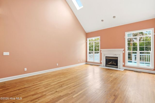 5102 Avine Court, Wilmington, NC 28409