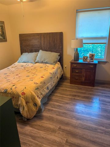 3130 Hillglenn Road, Dallas, TX 75228