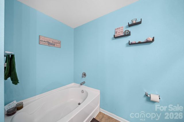 7911 Rusty Plow Court, Charlotte, NC 28216