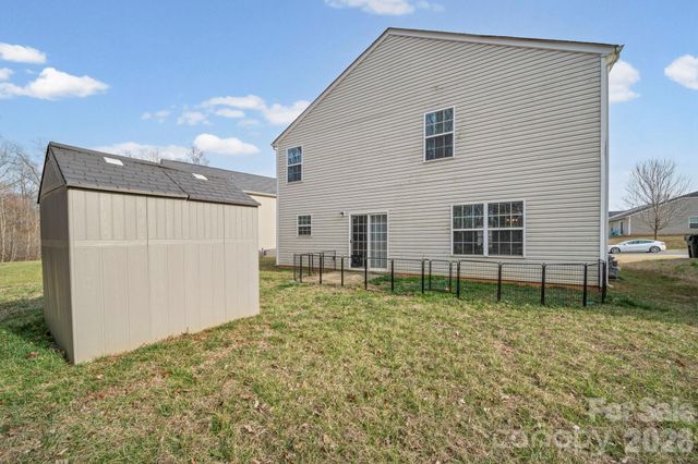 7911 Rusty Plow Court, Charlotte, NC 28216