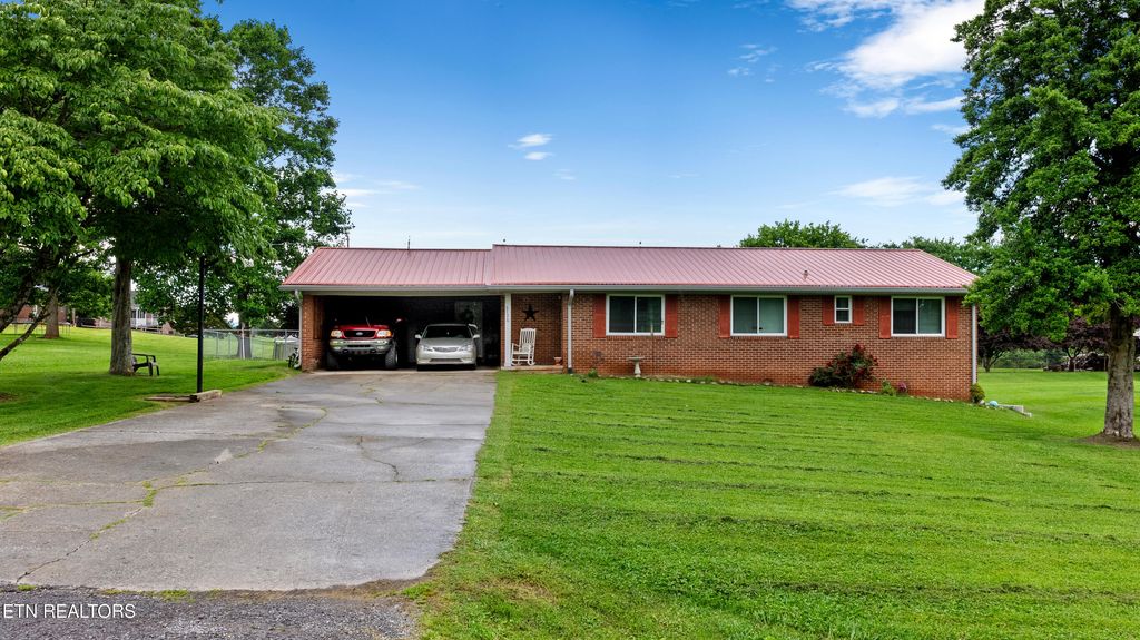 6776 Rex Drive, Talbott, TN 37877