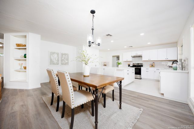 15031 Geronimo, San Antonio, TX 78254