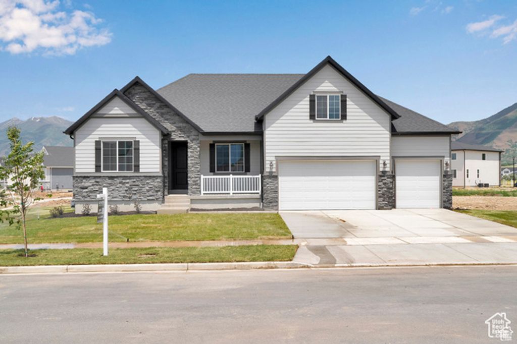47 E NIGHT HERON CV #613, Saratoga Springs, UT 84045