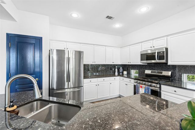 101 Colorado River RD, Georgetown, TX 78633